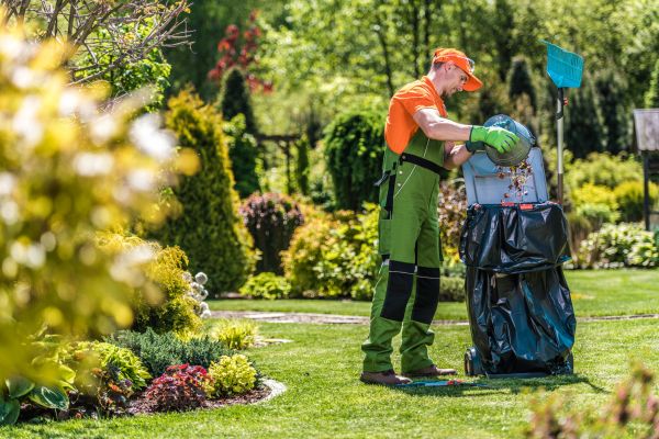 Cost of Lawn Cleaning Service in Snohomish