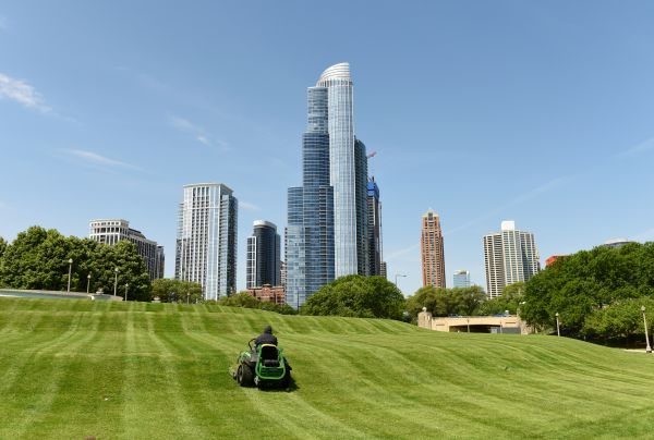 Cost of Corporate Lawn Mowing in Snohomish